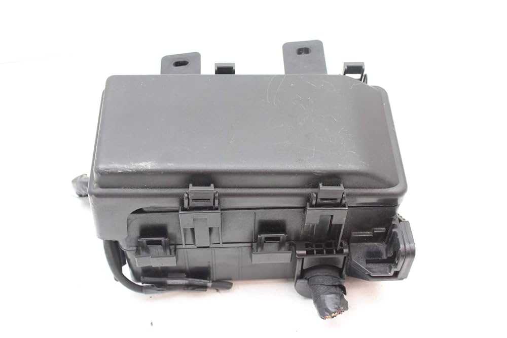 Genuine Hyundai 91950-3K560 Engine Room Junction Box